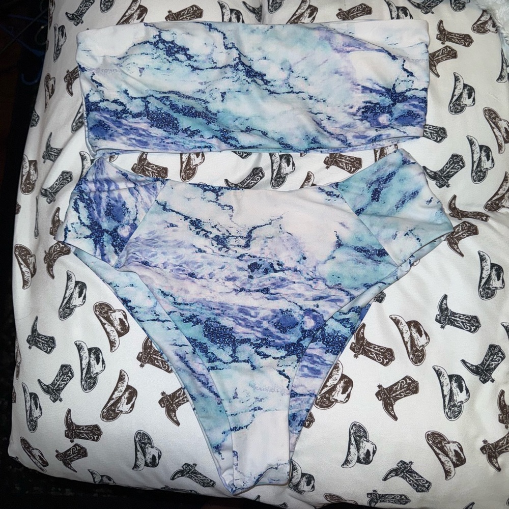SHEIN Blue Marble Bikini Set